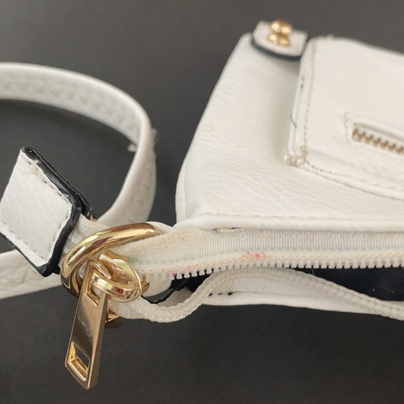 🚨🚨EUC Mía K Farrow Collection Crossbody - Picture 6 of 9